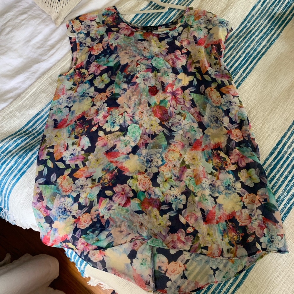 TOPSHOP floral top
